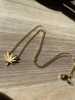 16in 18k gold dipped hemp leaf necklace